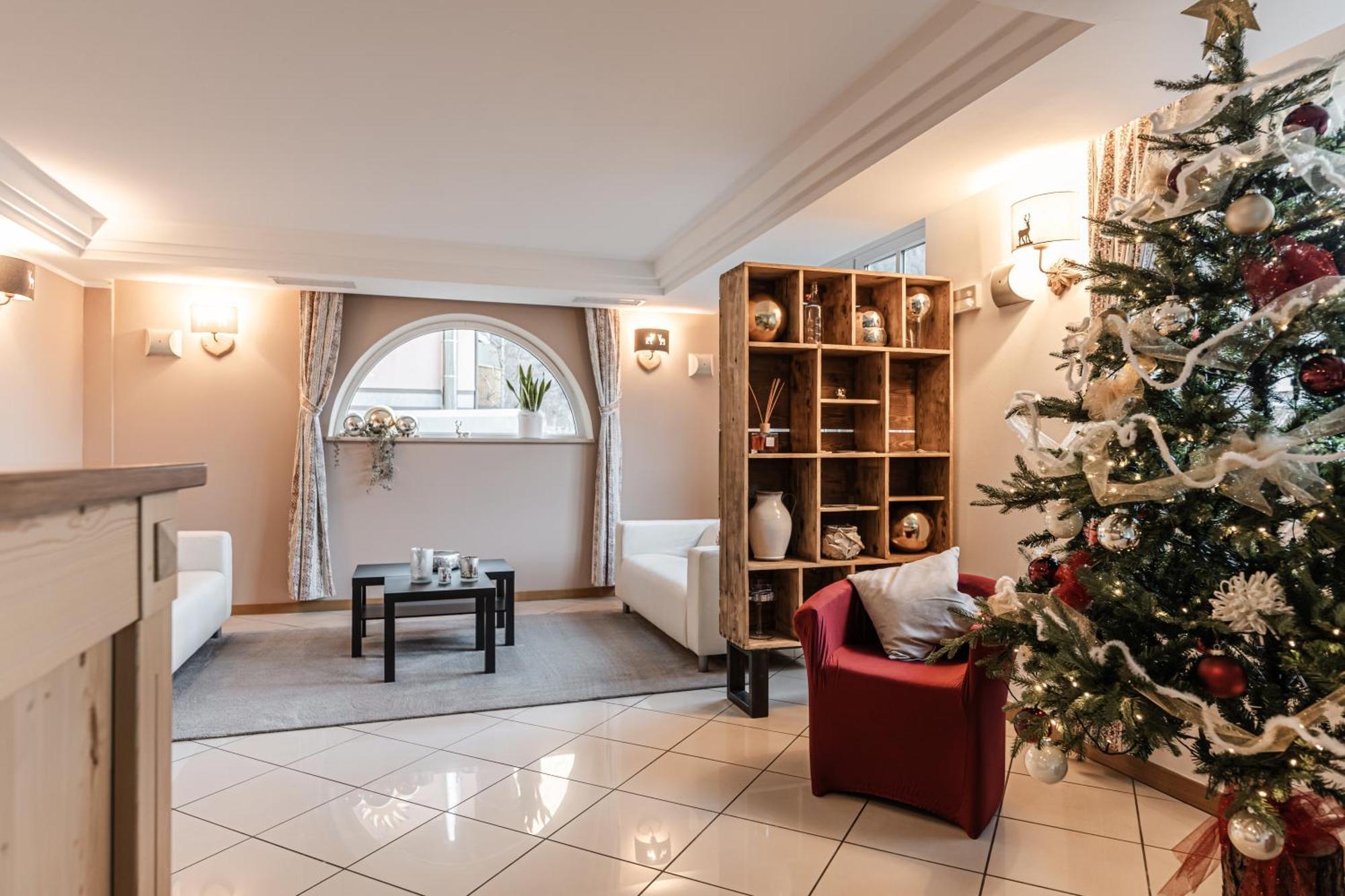 Hotel Garni Meledrio Dimaro Extérieur photo